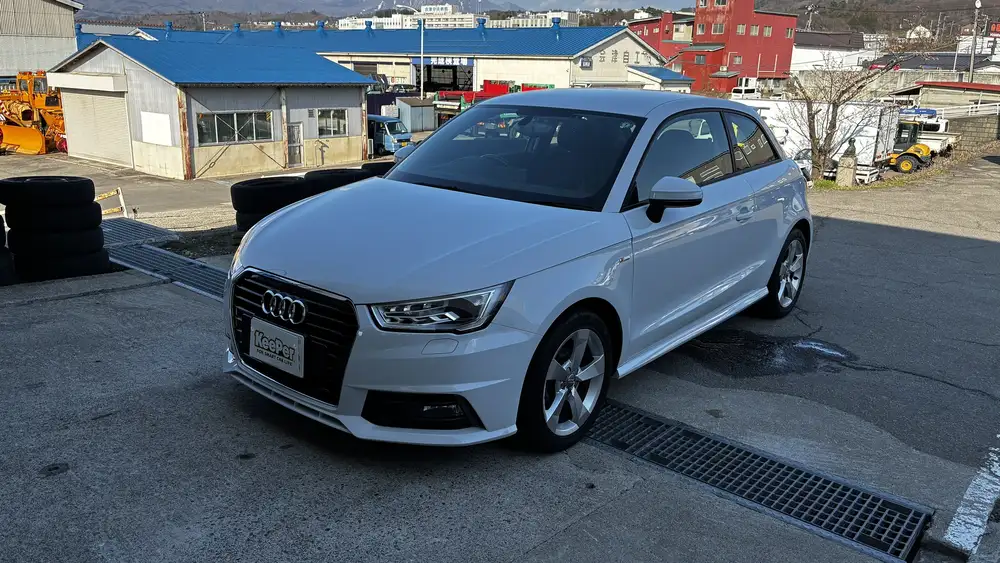タイヤピット会津のKeePerコーティング施工事例 Audi A1(白) 輸入車対応 会津若松